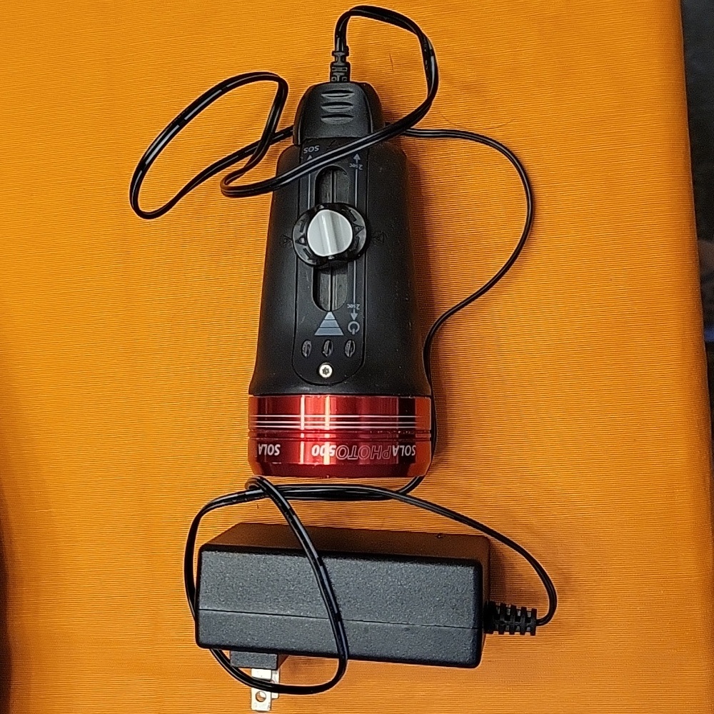 Sola 500 Dive light/torch